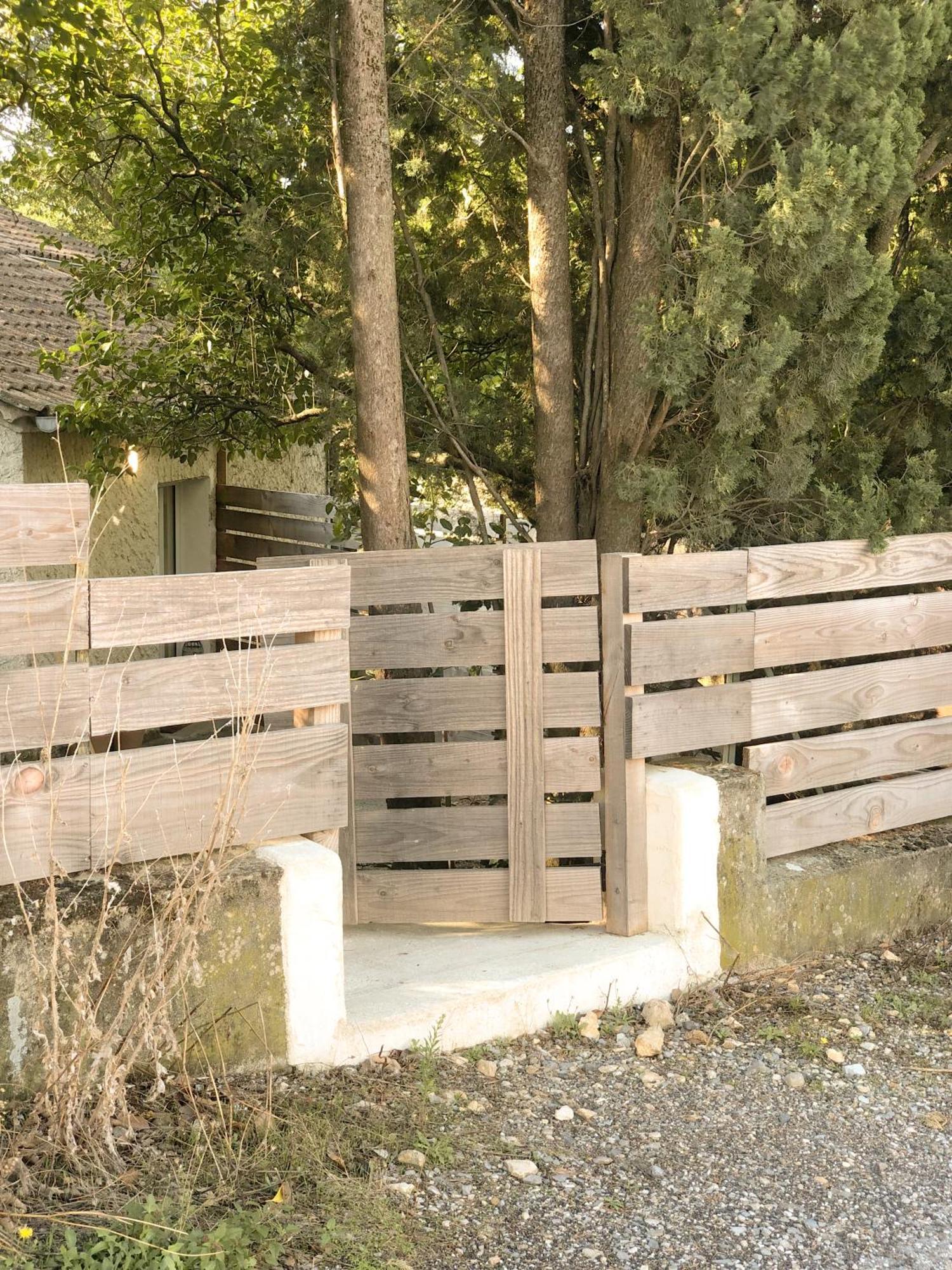 Le Studio Du Coutach Quissac  Exterior foto